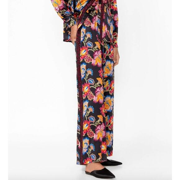 Johnny Was Sidonia Silk Lounge Pant Pull On Floral Embroidery Resort XXL NWT - Picture 2 of 15